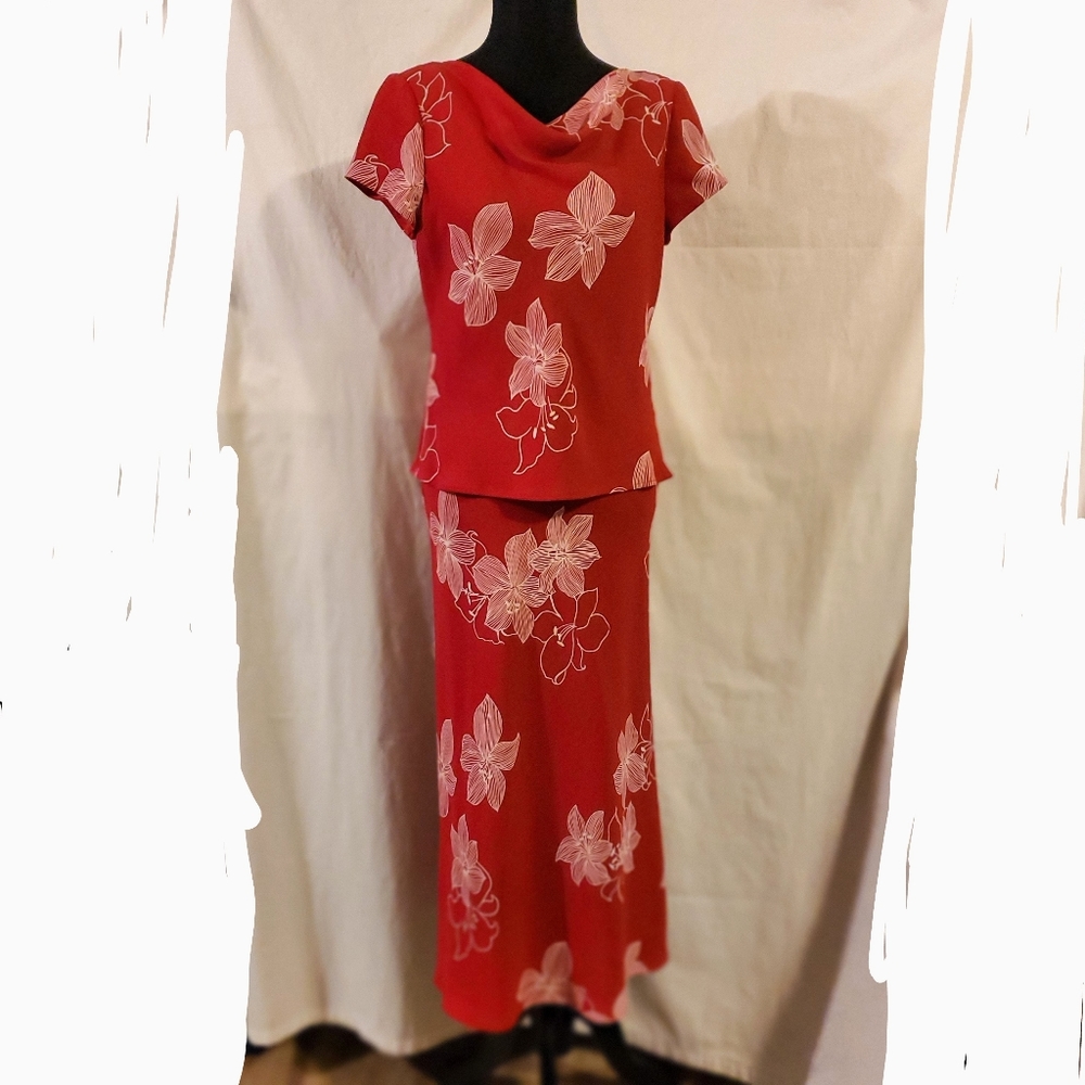 S.L. Fashions Short Sleeve Red Floral Maxi Dress 8